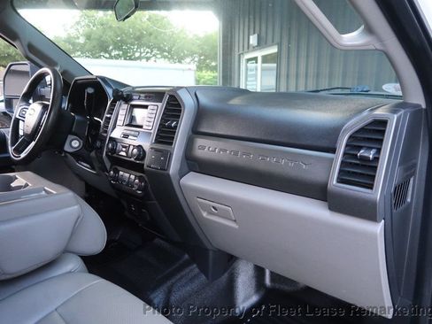 Used 2021 Ford F250 XL w/ Power Equipment Group RWD image 22