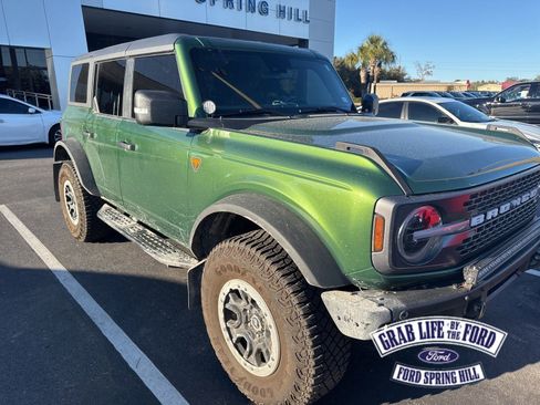 Certified 2024 Ford Bronco Badlands image 1