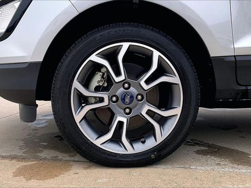 Used 2020 Ford EcoSport SES image 9