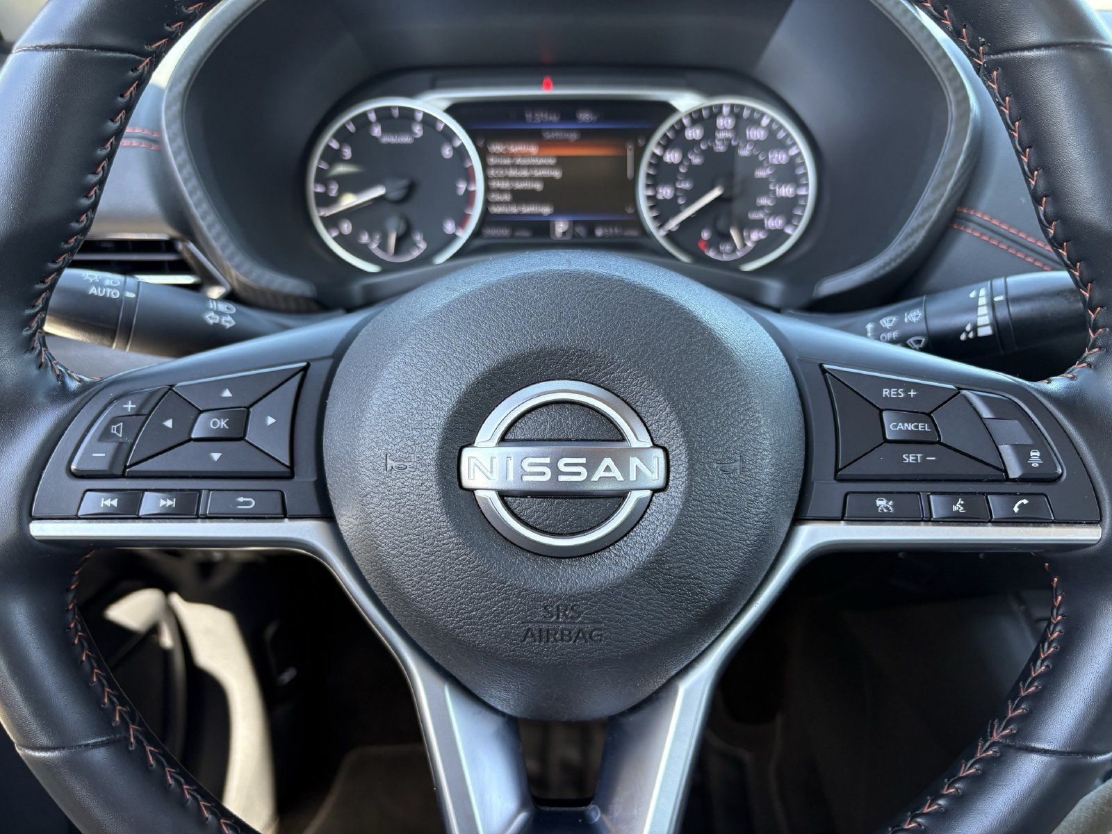 Used 2025 Nissan Sentra SR FWD image 36