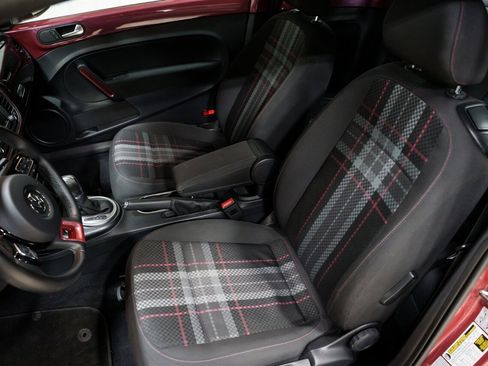 Used 2017 Volkswagen Beetle #PinkBeetle image 15