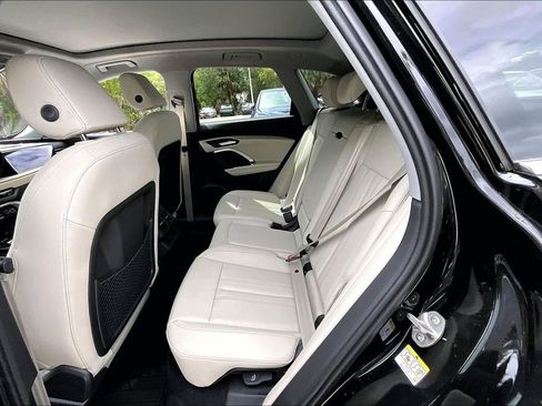 New 2026 Audi Q5 Premium AWD/4WD image 17