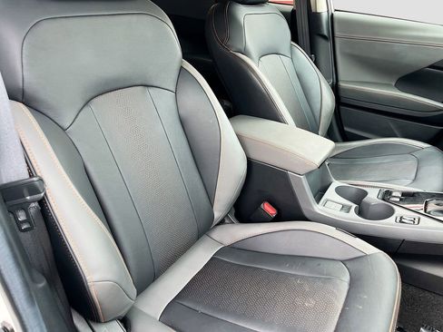 Used 2024 Subaru Crosstrek 2.5i Limited w/ Crosstrek Mirror Package image 27