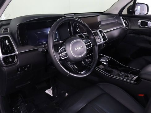 Used 2023 Kia Sorento SX AWD/4WD image 30