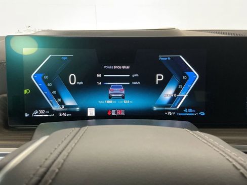 Certified 2025 BMW X5 xDrive50e image 10