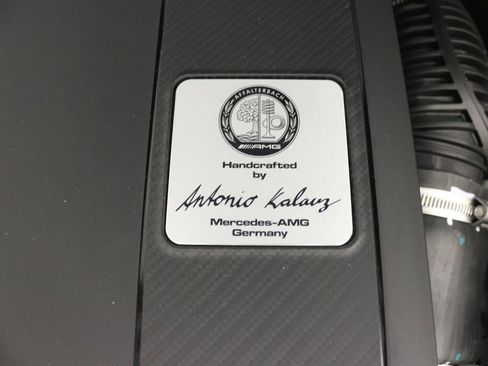 New 2025 Mercedes-Benz GLC 63 AMG S image 13