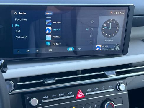 New 2026 Hyundai Tucson SE image 18