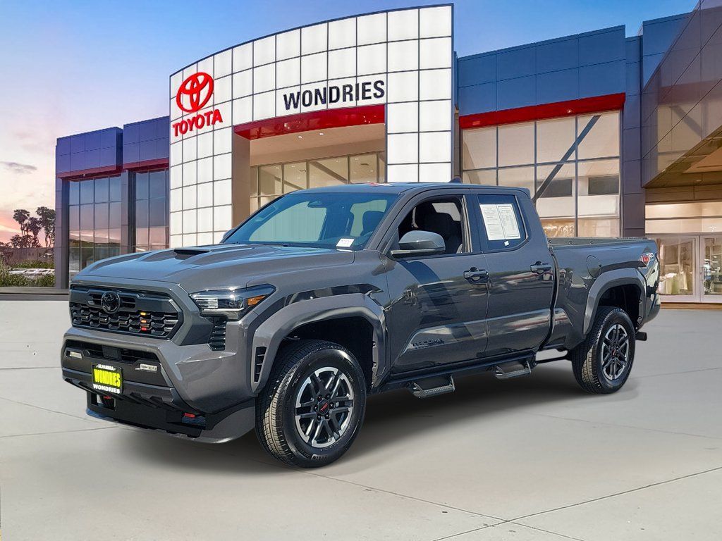 Used 2026 Toyota Tacoma TRD Sport RWD image 2