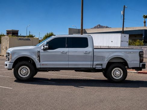 Used 2024 Ford F250 Lariat w/ Lariat Ultimate Package AWD/4WD image 7