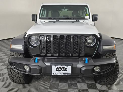 Used 2023 Jeep Wrangler Unlimited w/ Cold Weather Group AWD/4WD image 8