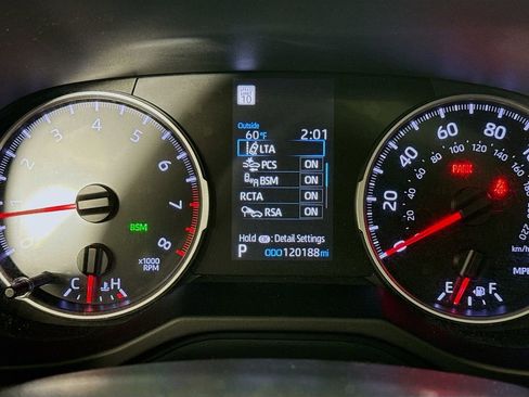 Certified 2019 Toyota RAV4 XLE FWD image 13