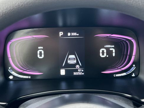 Used 2023 Kia Soul LX image 23