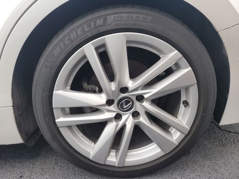 Used 2024 Lexus IS 300 IS 300 w/ Comfort Package image 9