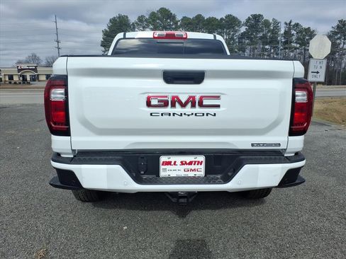 New 2026 GMC Canyon Elevation image 6