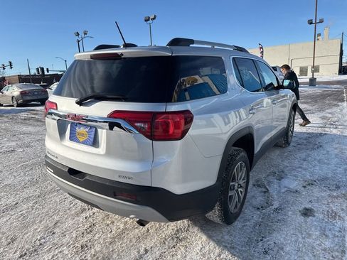 Used 2019 GMC Acadia SLE image 10