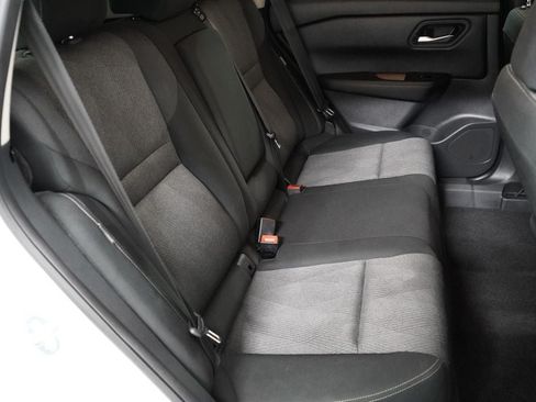 Used 2024 Nissan Rogue SV FWD image 28