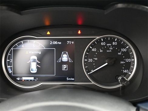 New 2025 Nissan Versa SV w/ Trunk Package image 17