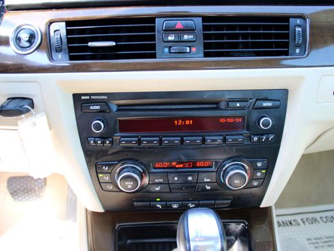 Used 2012 BMW 328i xDrive 328i xDrive Coupe image 19