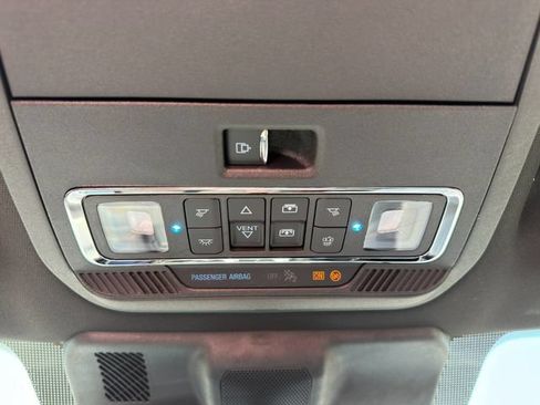 Used 2024 Ford F450 Platinum w/ FX4 Off-Road Package AWD/4WD image 48