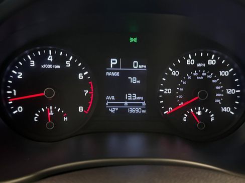 Used 2023 Kia Rio S image 9