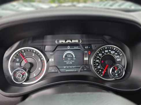 Used 2024 RAM 2500 Laramie AWD/4WD image 22
