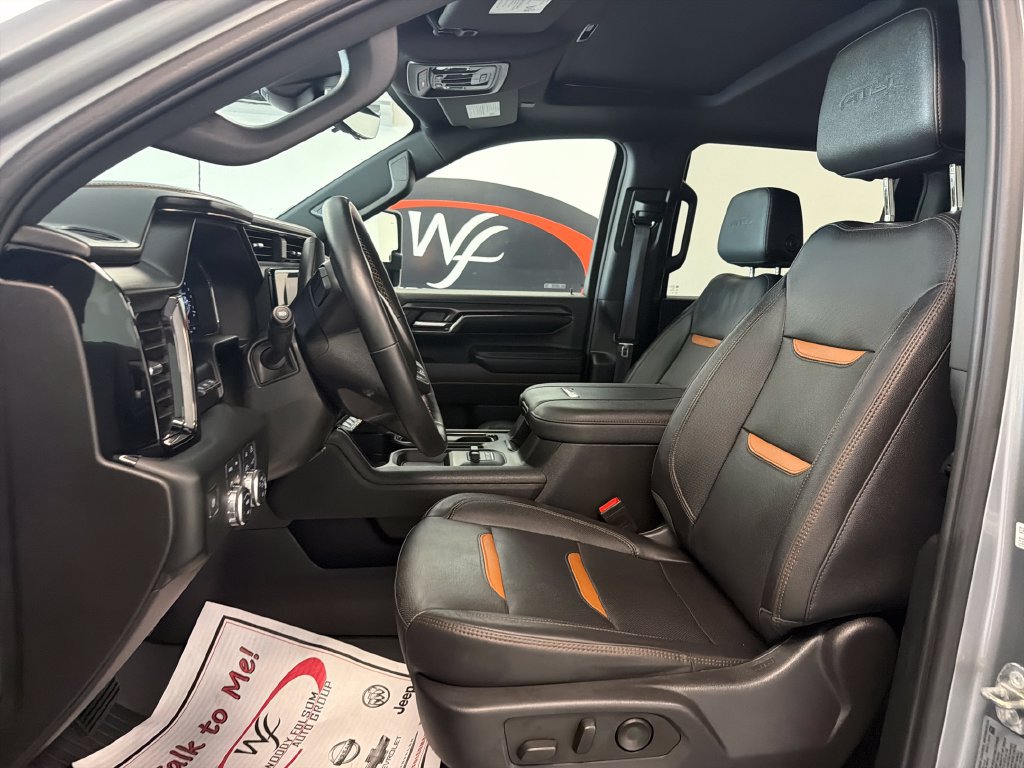 Used 2024 GMC Sierra 2500 AT4 w/ AT4 Premium Plus Package AWD/4WD image 12