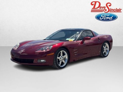 Used 2006 Chevrolet Corvette Coupe w/ Preferred Equipment Group RWD image 1