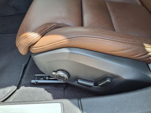 Certified 2023 Volvo S60 B5 Ultimate w/ Protection Package Premier FWD image 23