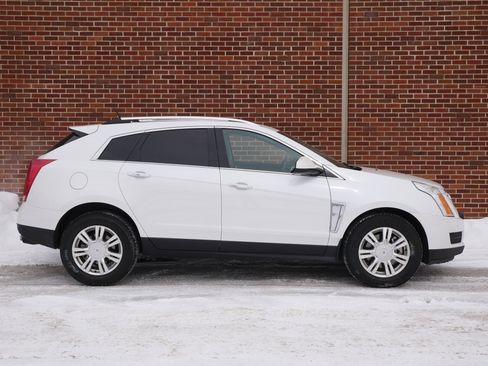 Used 2013 Cadillac SRX Luxury image 26