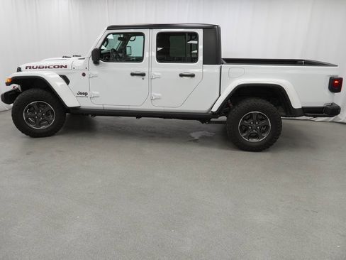 Certified 2021 Jeep Gladiator Rubicon w/ Cold Weather Group image 17