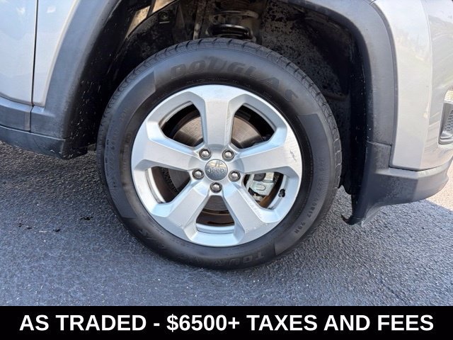 Used 2018 Jeep Compass Latitude w/ Popular Equipment Group AWD/4WD image 8