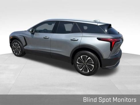 Used 2024 Chevrolet Blazer EV LT AWD/4WD image 10