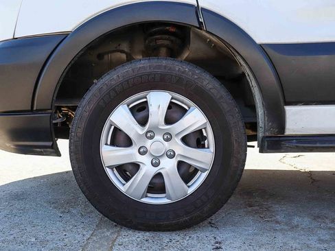 Used 2019 Ford Transit 250 130 Low Roof RWD image 13