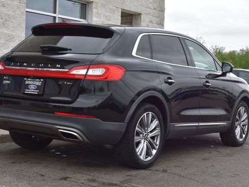 Used 2018 Lincoln MKX Reserve w/ Driver Assistance Package AWD/4WD image 16