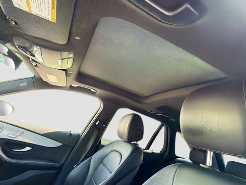 Used 2022 Mercedes-Benz GLC 300 image 28