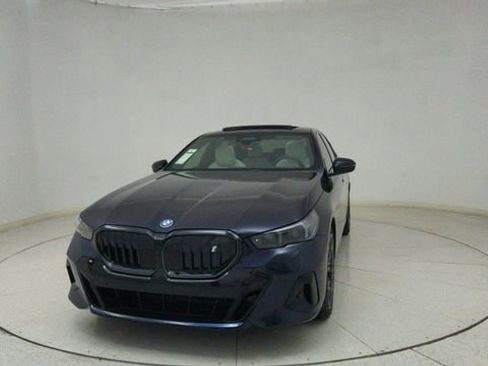 Used 2025 BMW i5 xDrive40 w/ M Sport Package image 69