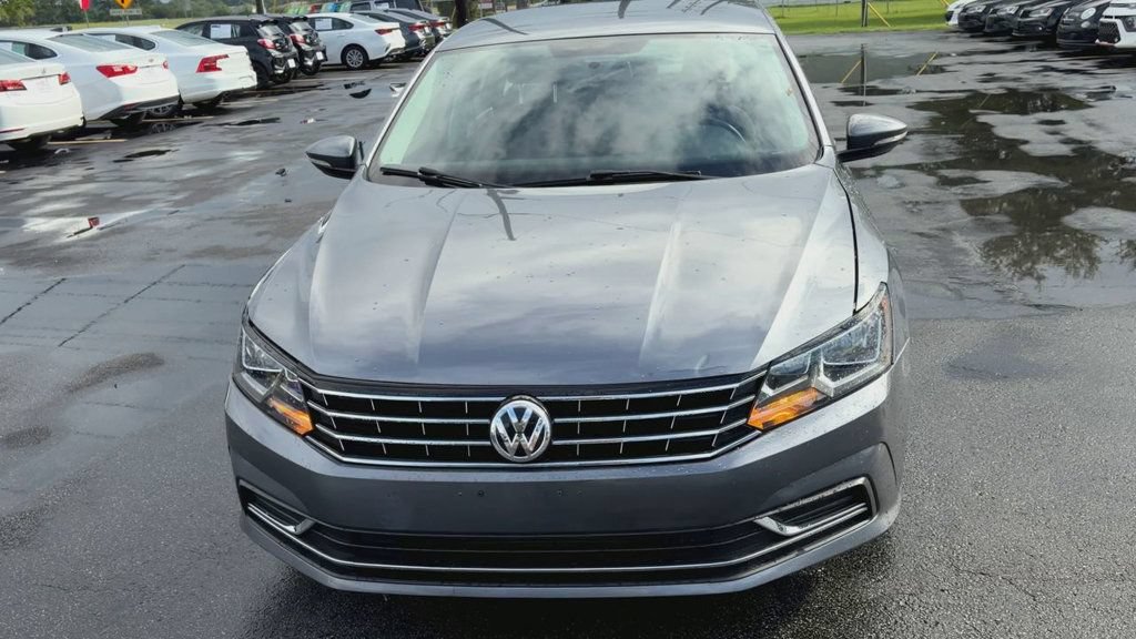 Used 2018 Volkswagen Passat 2.0T S w/ Driver Assistance Package FWD image 3