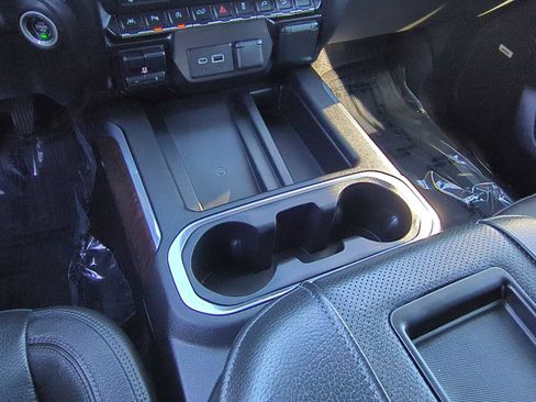 Used 2019 GMC Sierra 1500 Denali w/ Denali Ultimate Package image 18