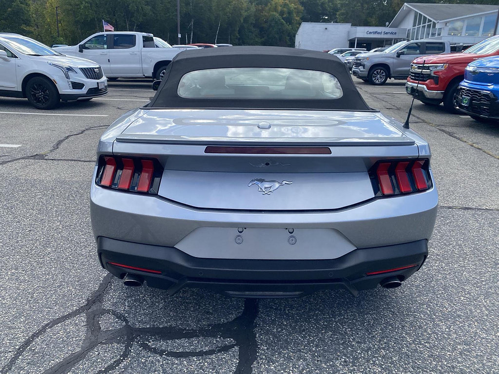 Used 2024 Ford Mustang Premium RWD image 21