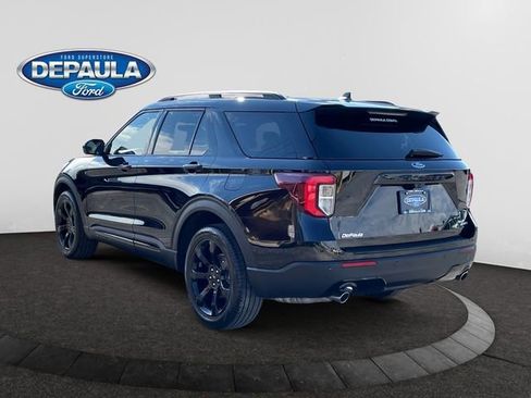 Used 2022 Ford Explorer ST-Line image 3