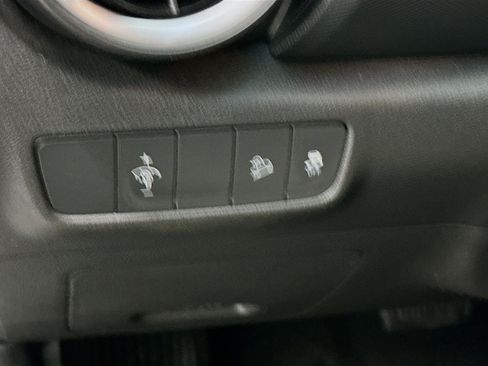 Used 2023 Hyundai Kona SEL image 17