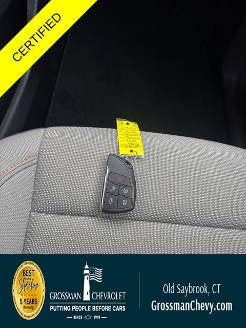 Used 2026 Chevrolet Traverse LT w/ Driver Confidence Package FWD image 33