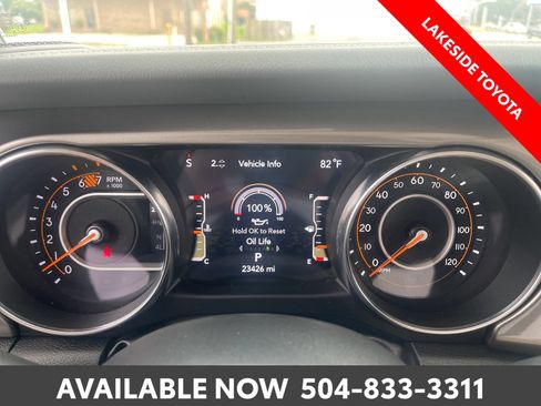 Used 2023 Jeep Wrangler Unlimited Sahara AWD/4WD image 35