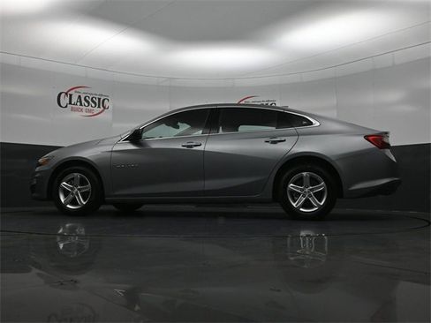 Used 2024 Chevrolet Malibu LT image 23