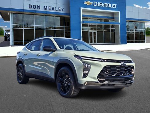 New 2026 Chevrolet Trax ACTIV w/ Driver Confidence Package image 1