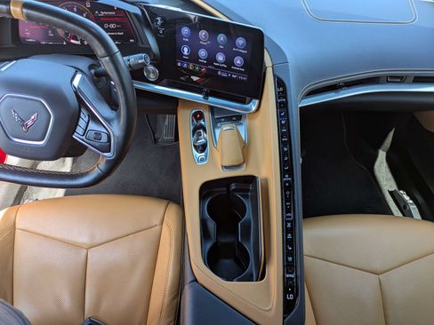 Used 2021 Chevrolet Corvette Stingray Preferred Cpe w/ Chrome Exterior Badge Package RWD image 7