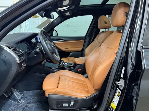 Used 2023 BMW X3 M40i w/ Premium Package image 11