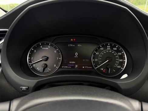 Used 2024 INFINITI QX50 Luxe AWD/4WD image 15