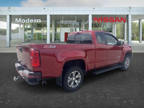 Used 2016 Chevrolet Colorado Z71 AWD/4WD image 5
