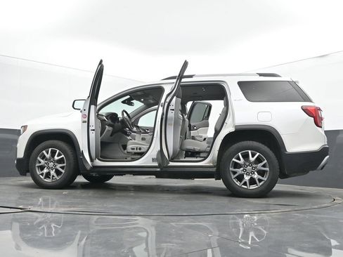 Used 2021 GMC Acadia SLT AWD/4WD image 51